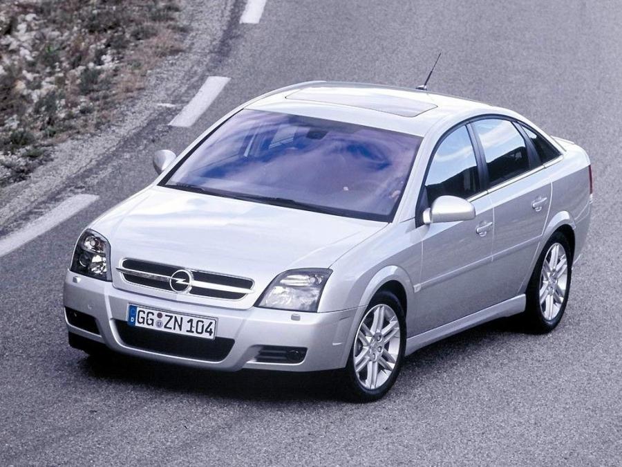  Opel Vectra GTS 2002 года  (фото 10 из 28)